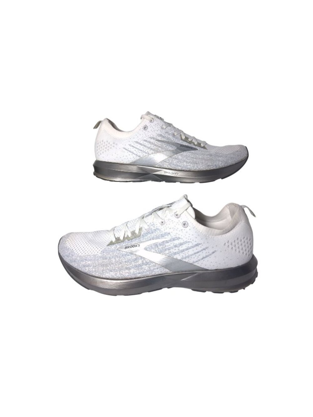 Brooks Levitate 2 Mens Running Shoes White Silver DNA Amp Lightweight